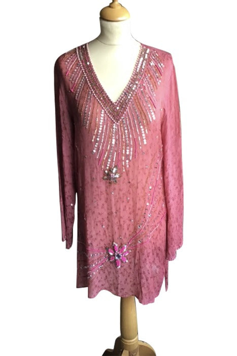 Salmon-pink-georgette-sequinned-kaftan